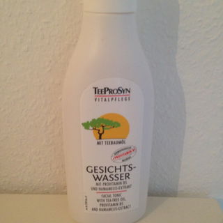 Gesichtswasser mit Teebaumöl für Unreine Haut von TeeProSyn