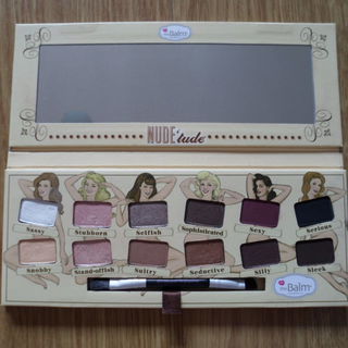 Nude 'tude - Nude Eyeshadow Palette - the Balm