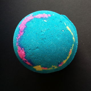 Intergalactic - Badebombe - LUSH