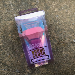 Brush Crush - Diamond Sponge - Real Techniques