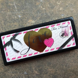 Love Lidschattenpalette - Too Faced