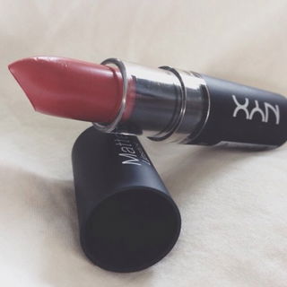 Matte Lipstick von NYX