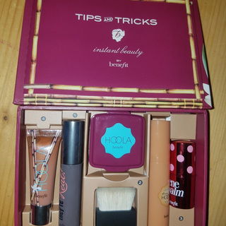 do the Hoola Beyond Bronze Kit von Benefit