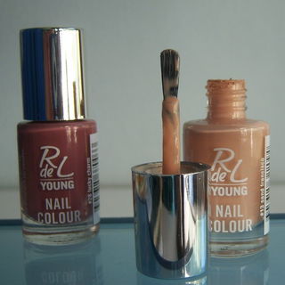 Farben: #28 Lucky Charm + #13 Sand Francisco