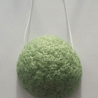 Konjac Gesichtspflege-Schwamm Grüner Tee - ebelin