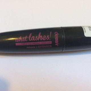 What Lashes! Fiber Volumizing Mascara von Debby Experience