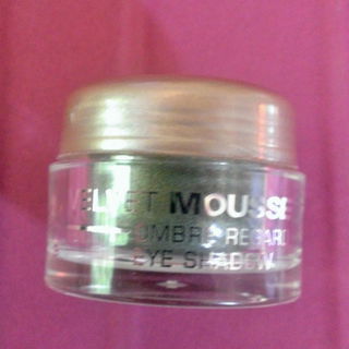 Couleurs Nature - Velvet Mousse Ombre Regard von Yves Rocher