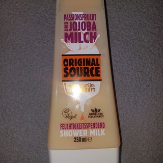 Passionsfrucht und Jojoba Milch - Shower Milk von Original Source