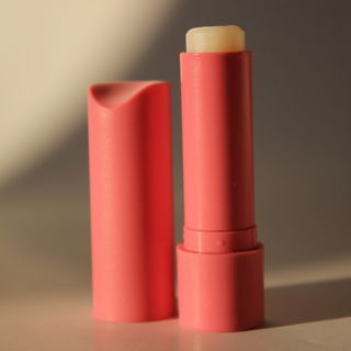 Organic Stick Lip Balm - Strawberry Sorbet - eos