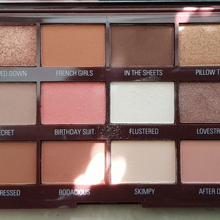 I ❤️ Revolution - Nudes Chocolate Palette von Makeup Revolution