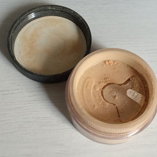 Matte Foundation SPF 15 - bareMinerals