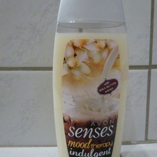Senses Mood Therapy indulgent Shower Cream von Avon