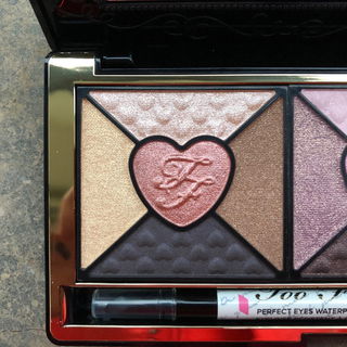 Love Lidschattenpalette - Too Faced