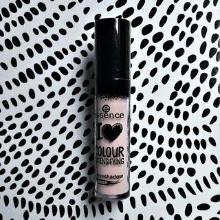 I ♥ Colour Intensifying eyeshadow base - essence