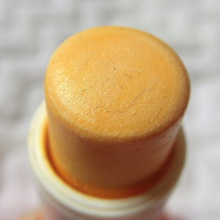 Tribus Lippenstifte. Nur echt mit DEM Flusen.^^