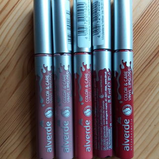 Color & Care Vinyl Lipgloss von alverde
