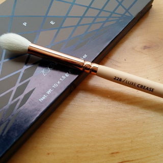 228 Luxe Crease - Zoeva