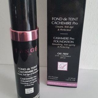 Fond de Teint Cachemire Pro von LANGÉ Paris