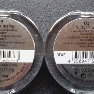 the velvets eyeshadow - essence