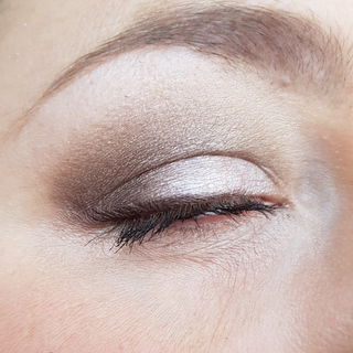 Longwear Powder Shadow - Benefit