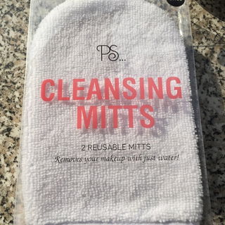 PS... Cleansing Mitts - Primark