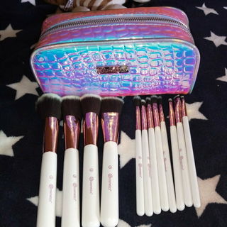Pinselset Crystal Quarz 12-teilig von bhcosmetics