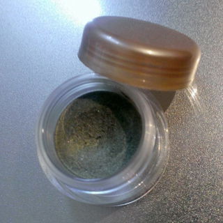 Couleurs Nature - Velvet Mousse Ombre Regard von Yves Rocher