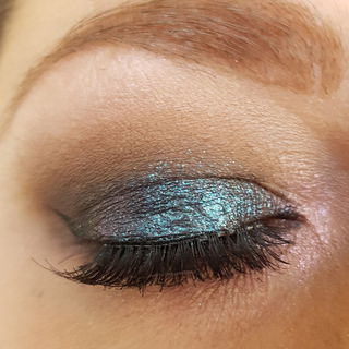 Galaxy auf schwarzer Base, toller Effekt von Türkis-Blau und Violett