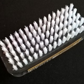 Nagelbürste doppelseitig - For Your Beauty