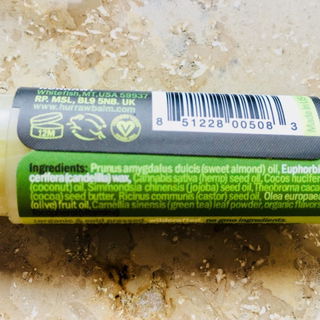 Bio-Lippenpflegestift von Hurraw!