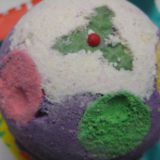 Luxury Lush Pud - Badebombe von LUSH