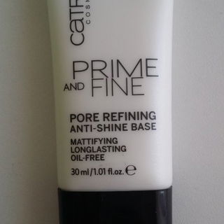 Prime And Fine - Pore Refining Anti-Shine Base - Catrice Cosmetics