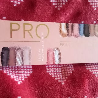 Pro - Peach Origin Slim Eyeshadow Palette 010 Golden Afterglow von Catrice Cosmetics