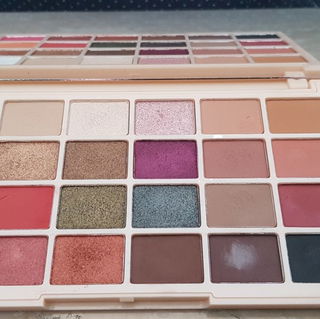 Soph X Ultra Eyeshadows - Makeup Revolution